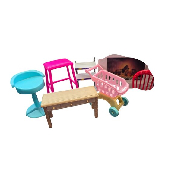 Dollhouse Furniture Toy Large Lot Mixed Scales - Picture 8 of 10